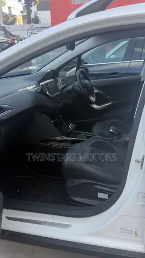 Peugeot 2008 1.5 BlueHDi (100 Hp) 2021 White