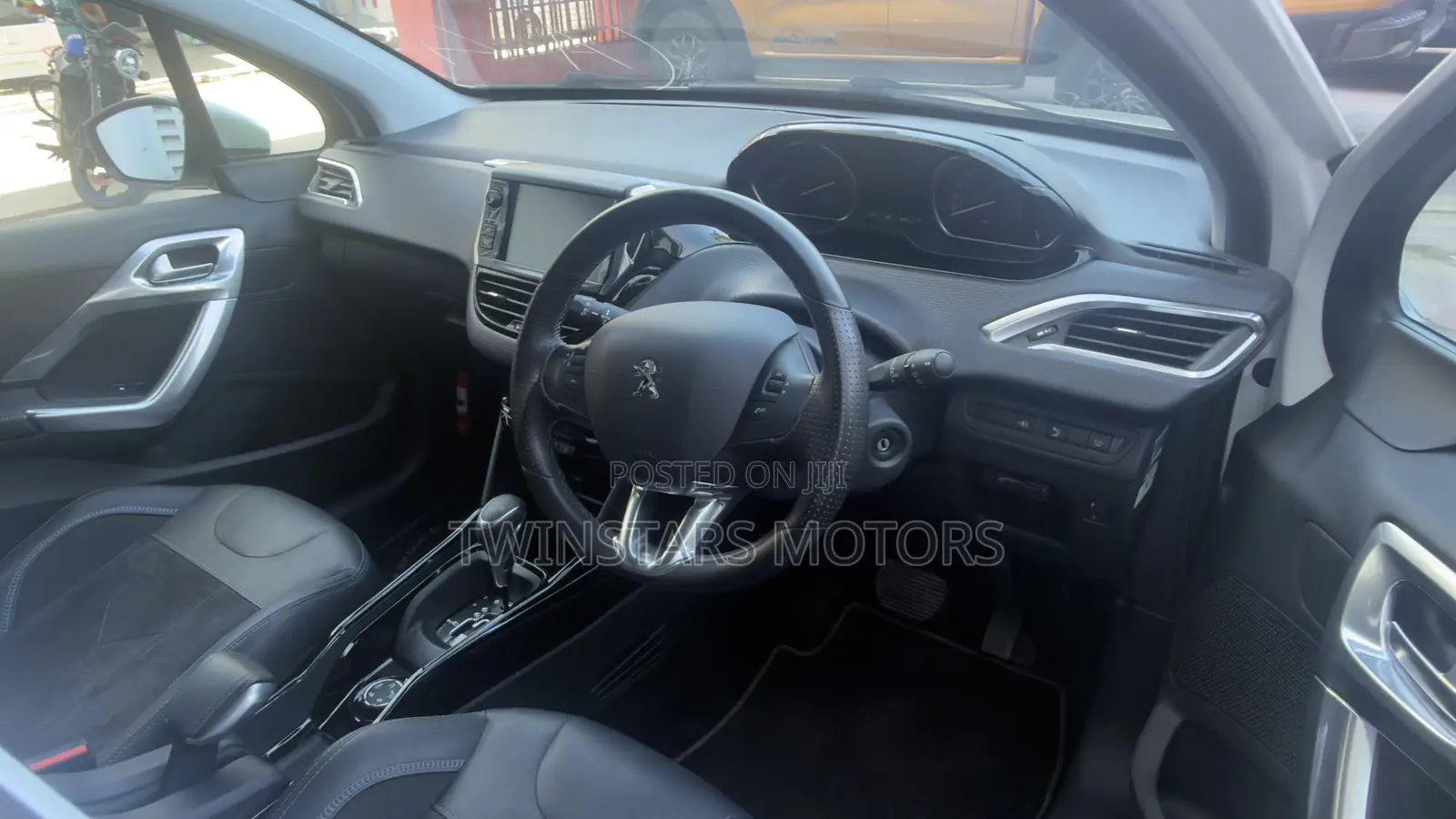 Peugeot 2008 1.5 BlueHDi (100 Hp) 2021 White