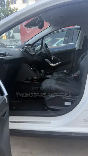 Peugeot 2008 1.5 BlueHDi (100 Hp) 2021 White