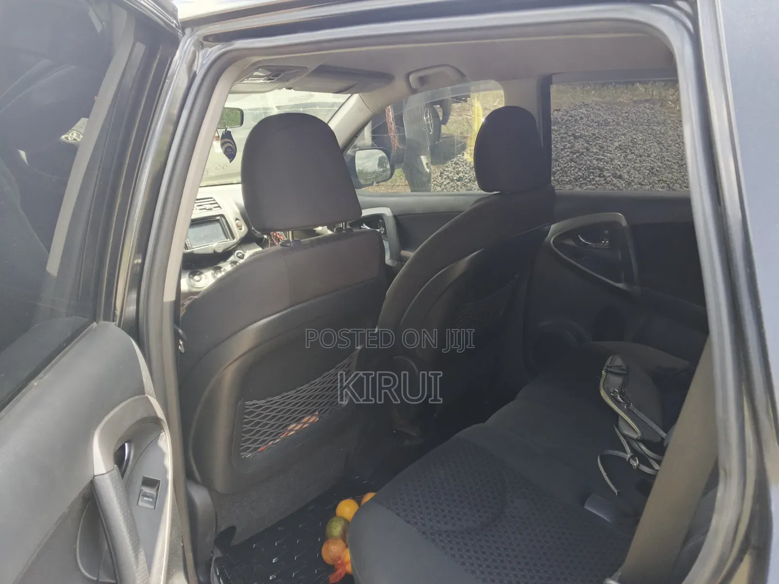 Toyota Vanguard 2011 Black