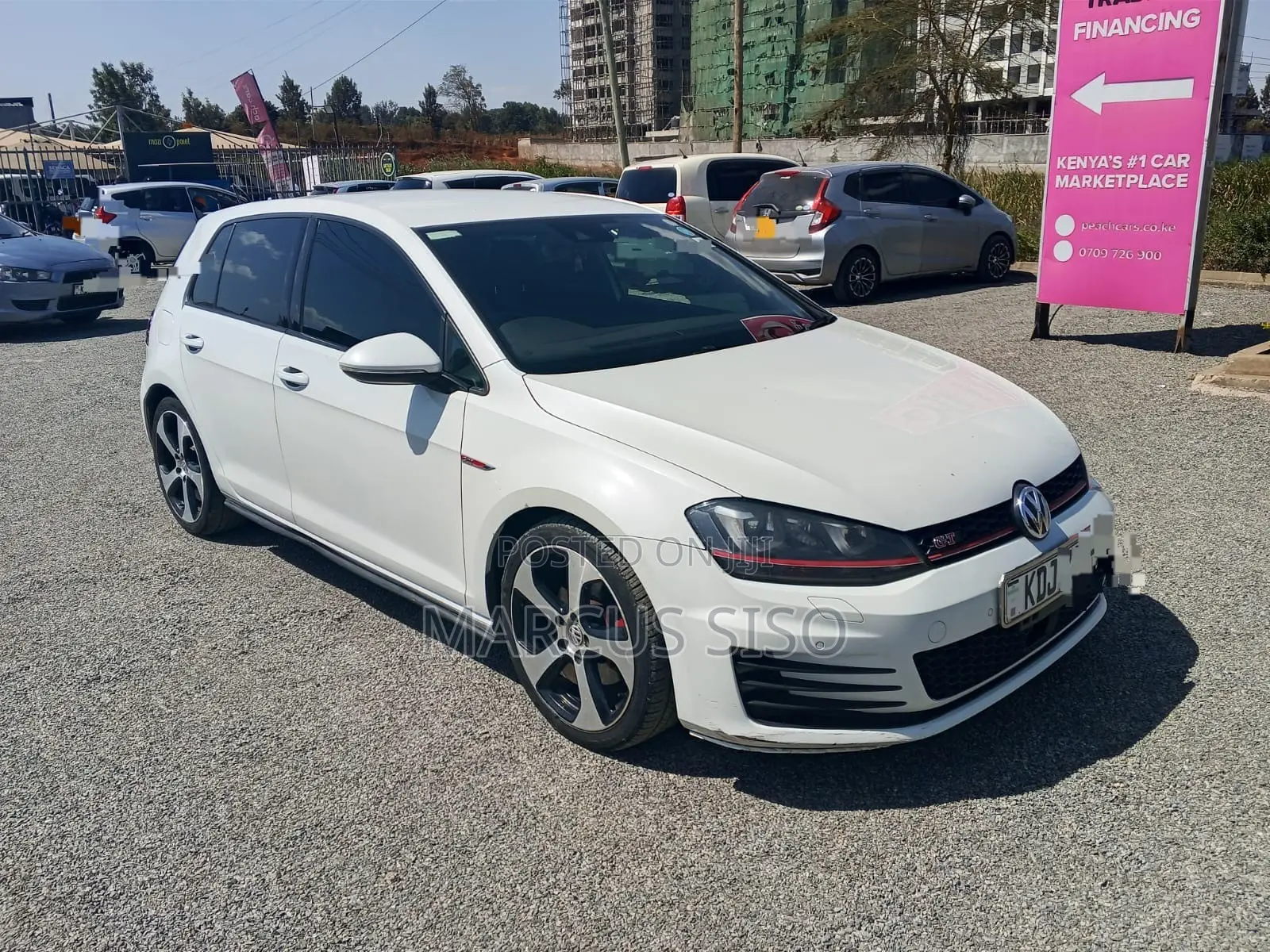 Volkswagen Golf GTI 2.0T S 4-Door 2015 White