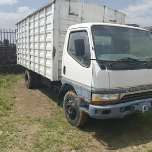 Mitsubishi Canter 4d35