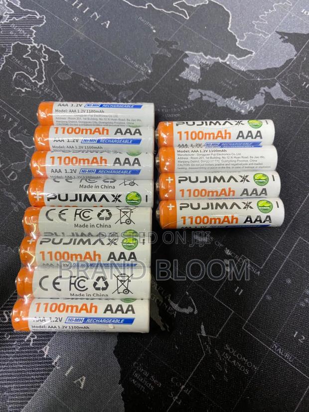 Recheargable Batteries +AAA and -Aa