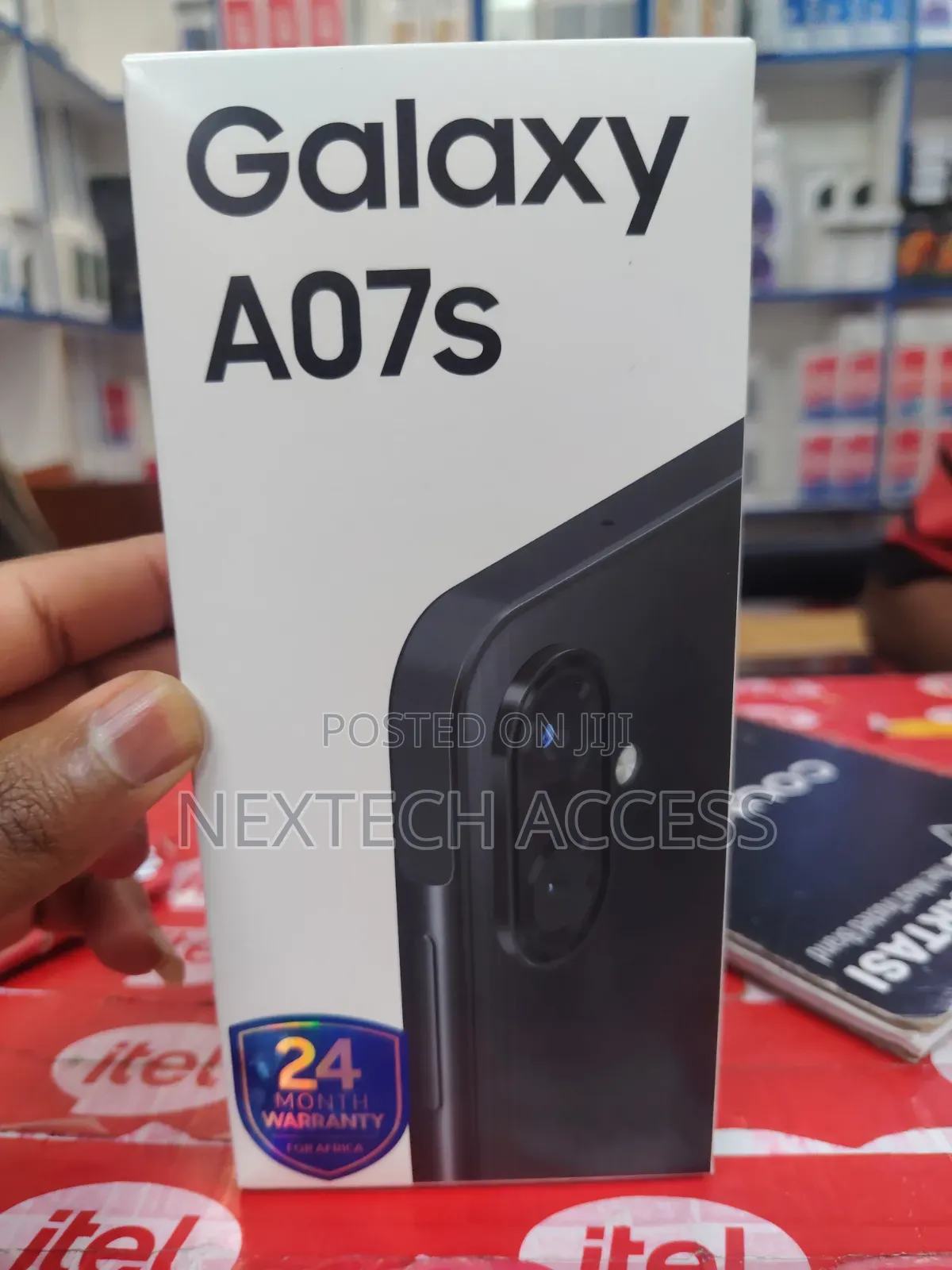 New Samsung Galaxy A07 4G 64 GB Black