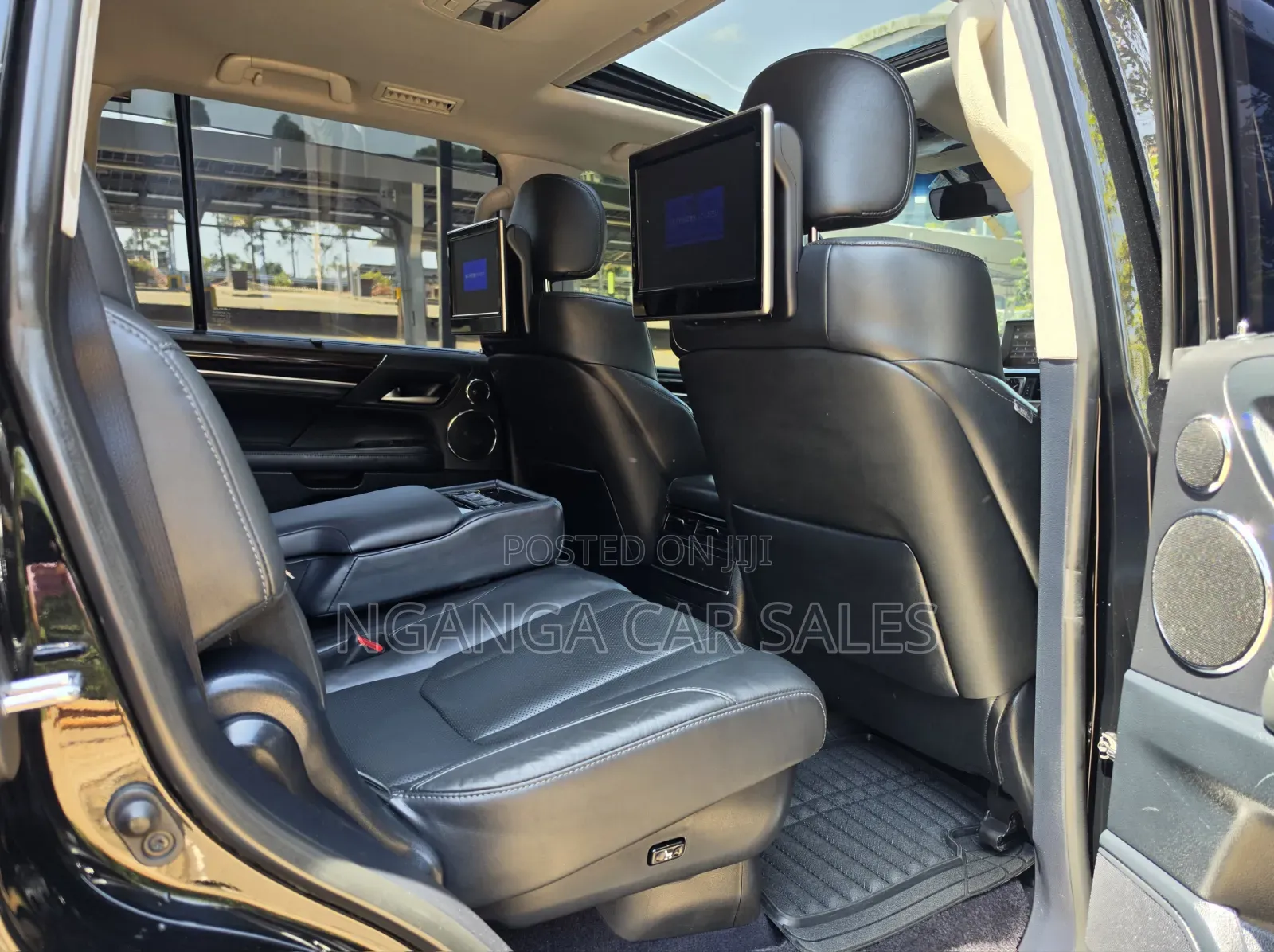 Lexus LX 2016 Black