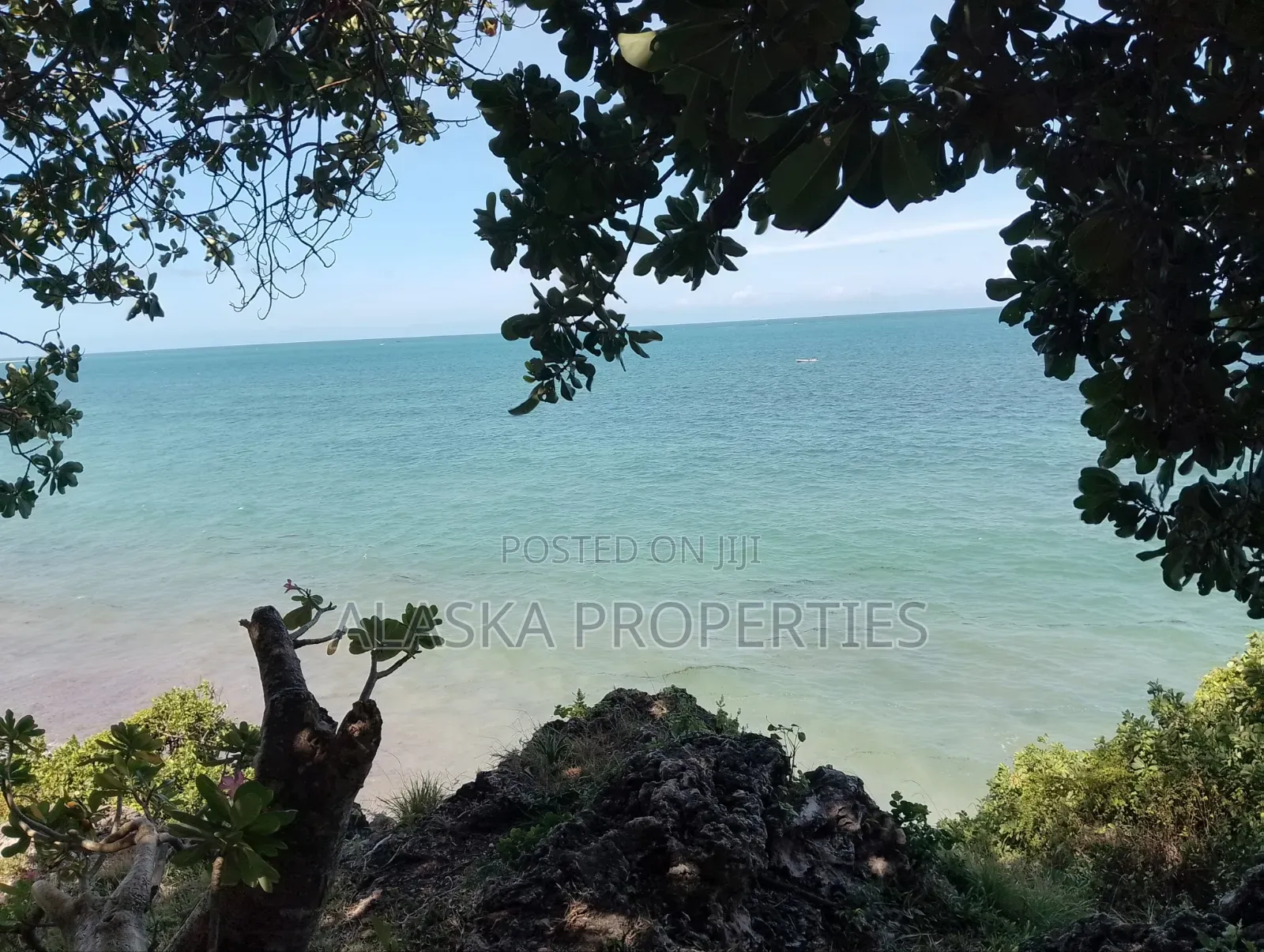 3bdrm Bungalow in Green Wood Estate, Nyali Mkomani for rent