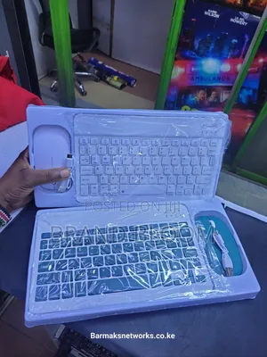 Bluetooth Recheargable  Keyboards New