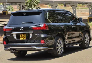 Lexus LX 2016 Black