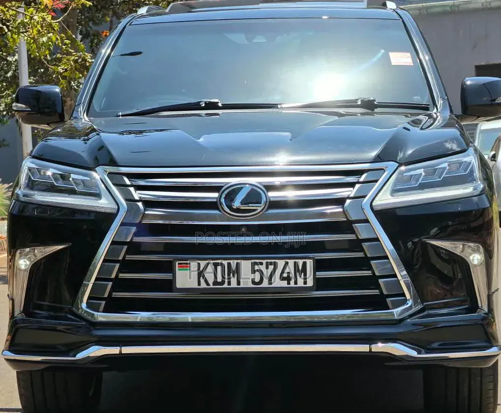 Lexus LX 2016 Black