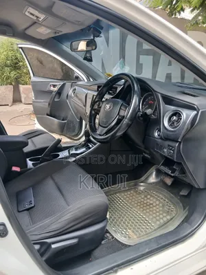 Toyota Auris 2015 White