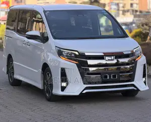 Toyota Noah 2019 White