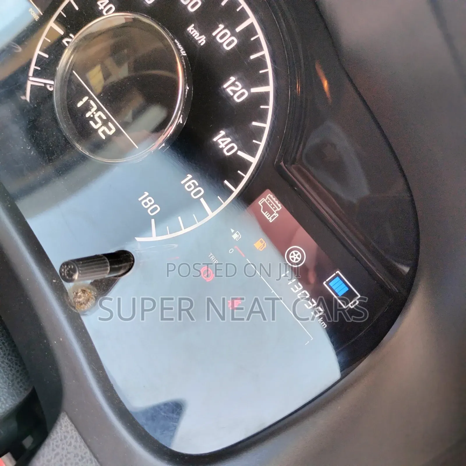 Nissan Note 2017 Green