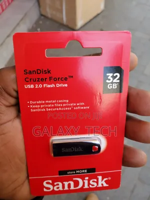 SanDisk Cruzer Force 32GB USB 2.0 Flash Drive - Metal Casing