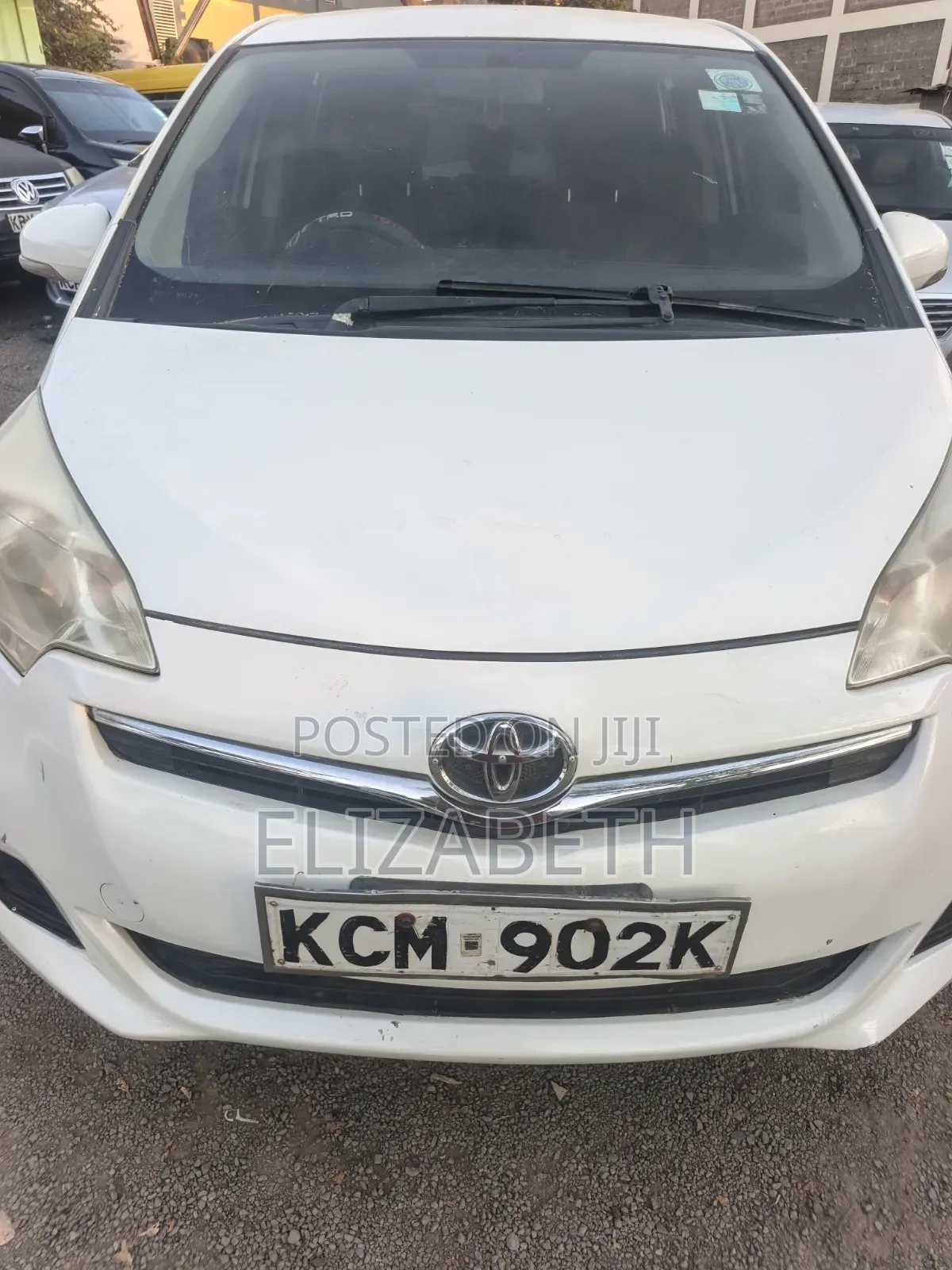 Toyota Ractis 2010 White