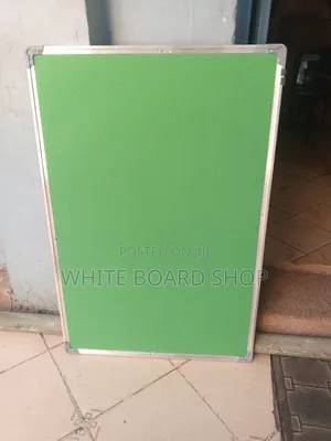 Green Office Pinboards 900mm X 600mm for Memos