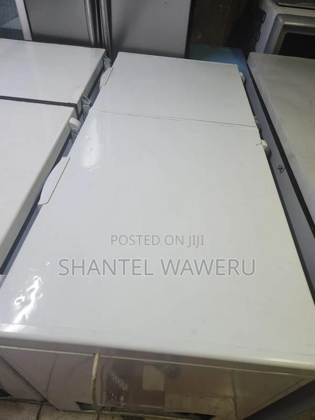 White Deep Freezer 550litres