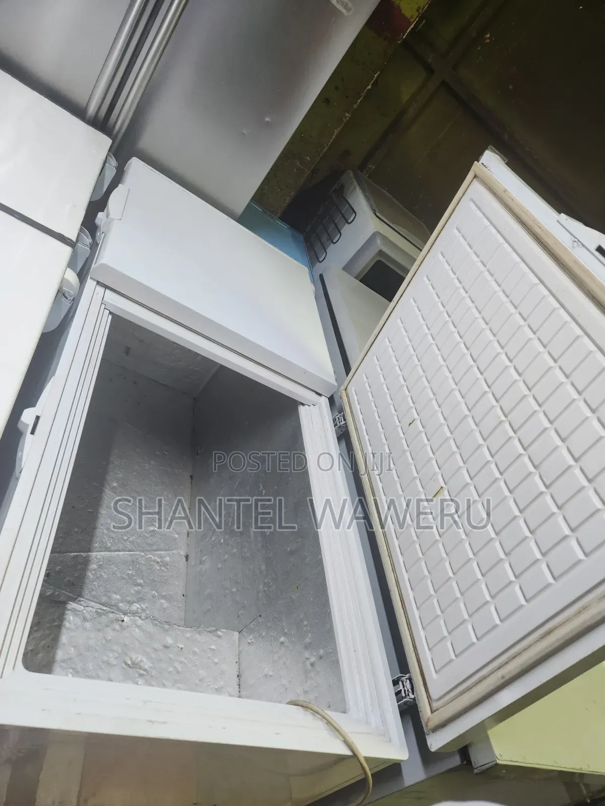 White Deep Freezer 550litres
