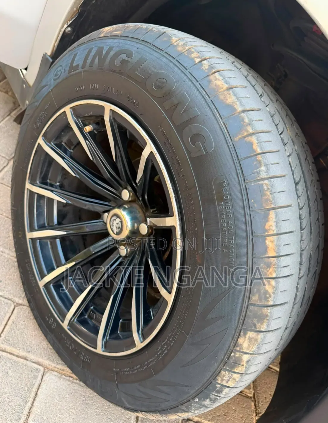 Nissan Advan 2015 Silver