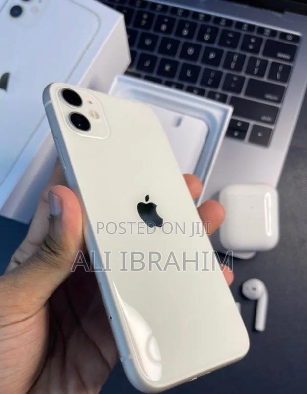 Apple iPhone 11 256 GB White - thumbnail 3