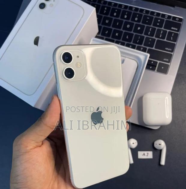 Apple iPhone 11 256 GB White - thumbnail 2