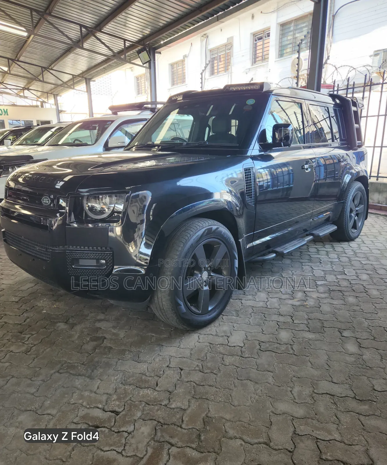 Land Rover Defender 2021 Black