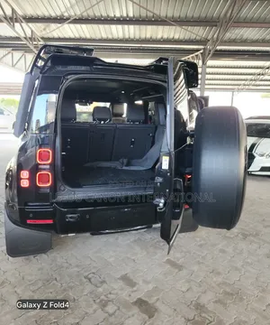 Land Rover Defender 2021 Black