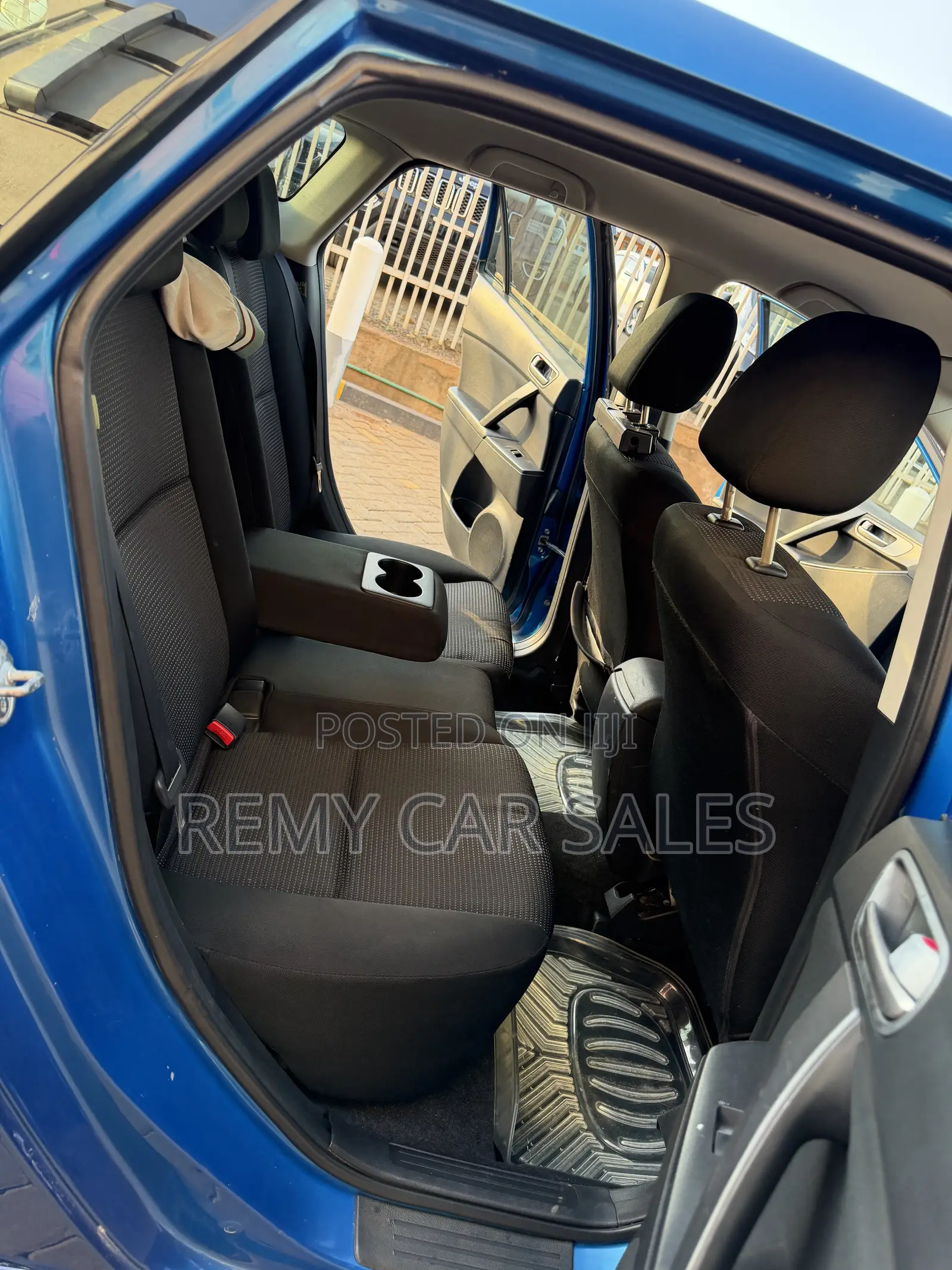 Mazda Axela 2012 Blue
