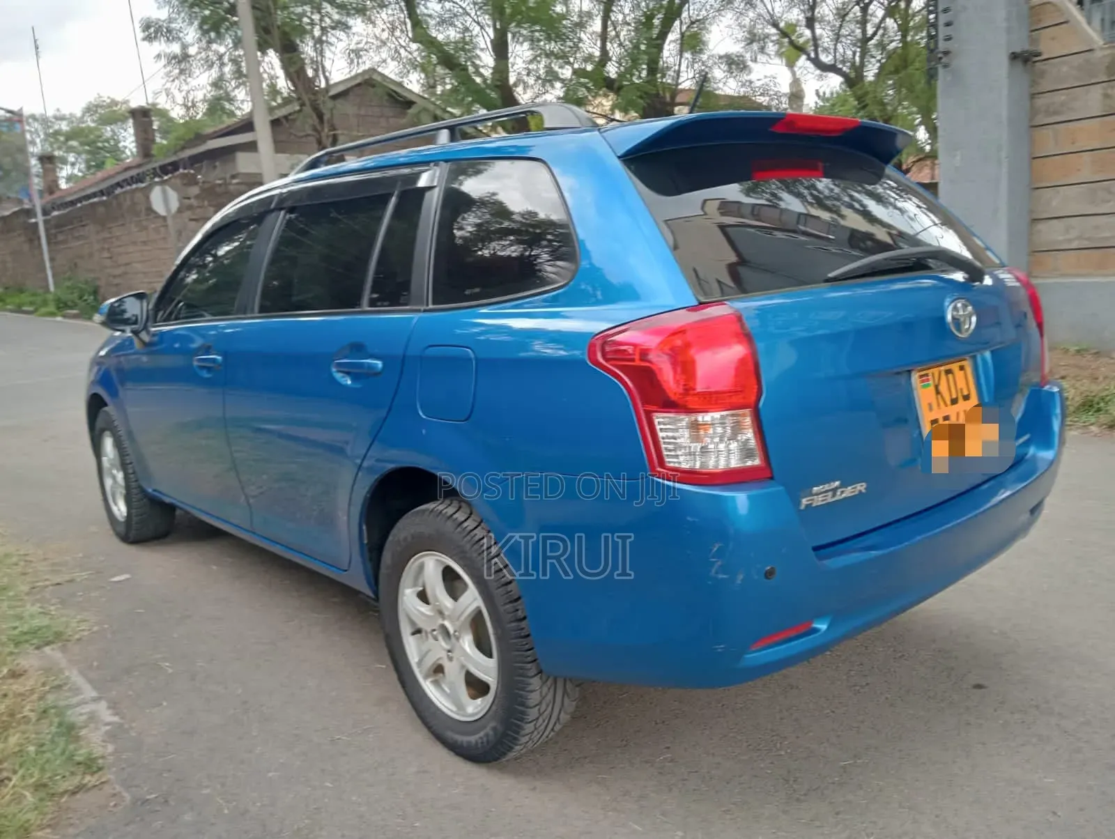 Toyota Corolla Fielder 2014 Blue