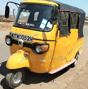 Piaggio Scooter 2020 Yellow