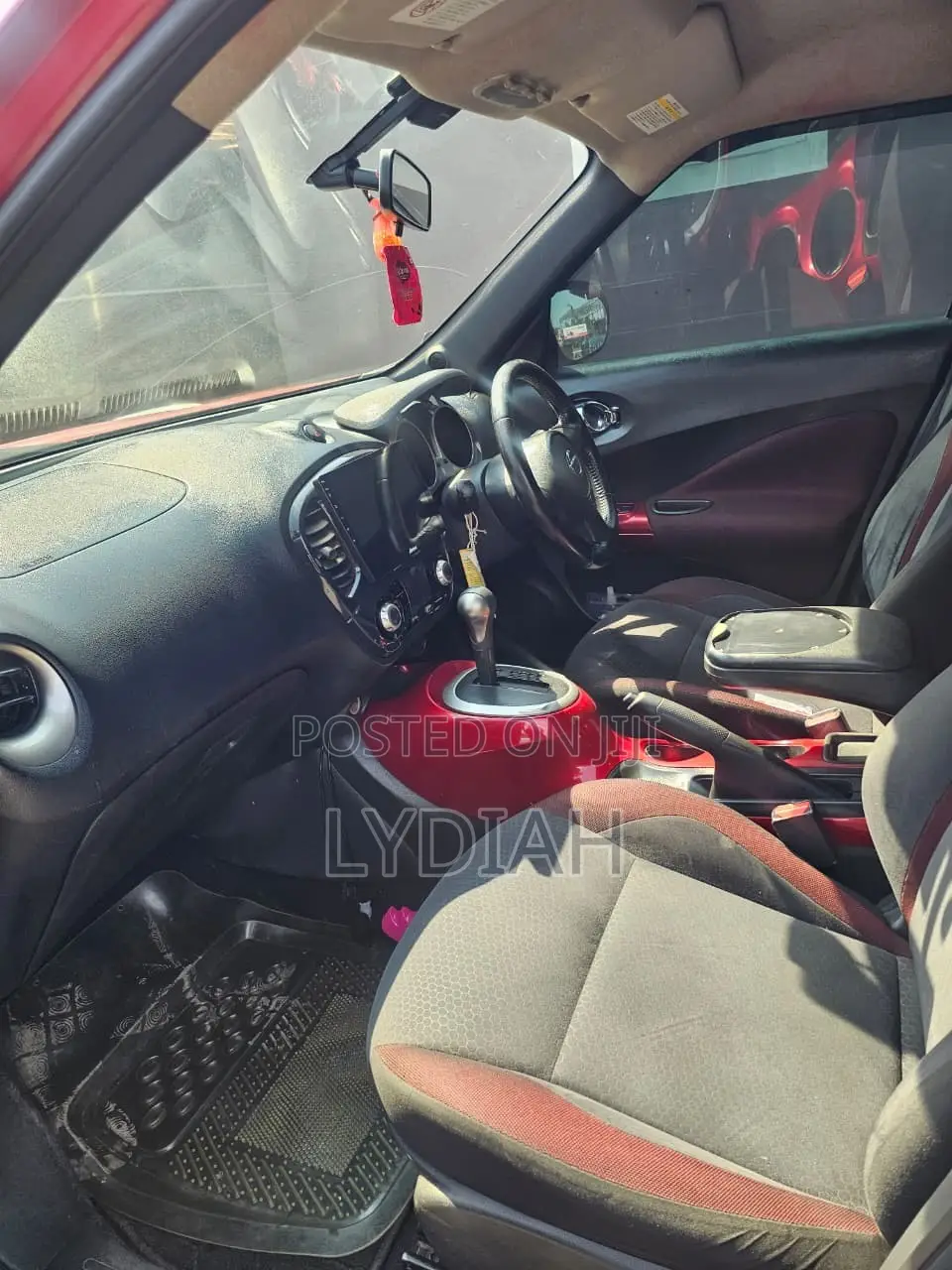 Nissan Juke 2012 Red