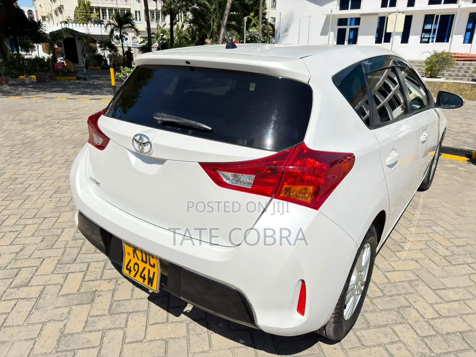 Toyota Auris 2014 White