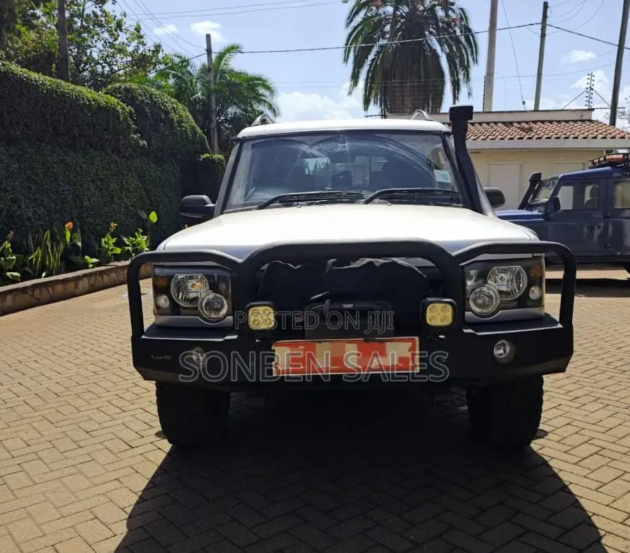 Land Rover Discovery 2005 Silver
