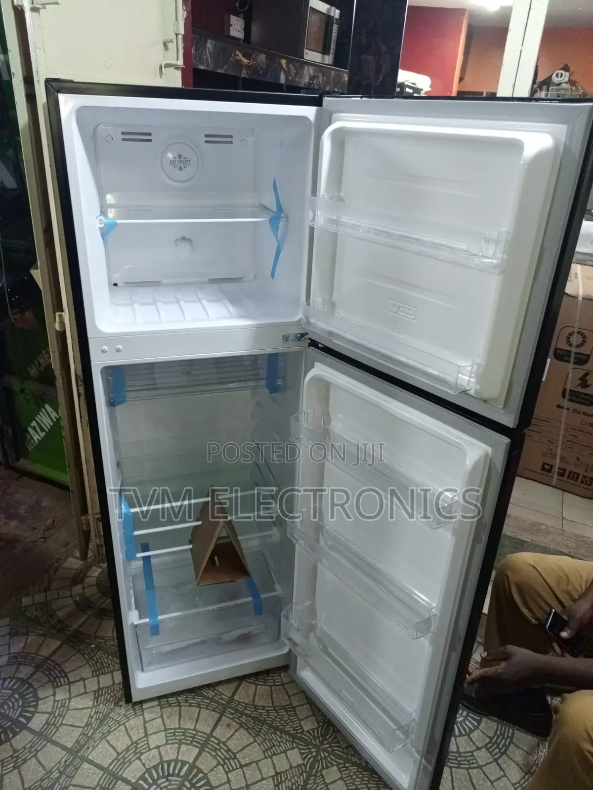 VON Double Door Fridge Top Mount Freezer, No Frost ,247l(vrt-247nrak )