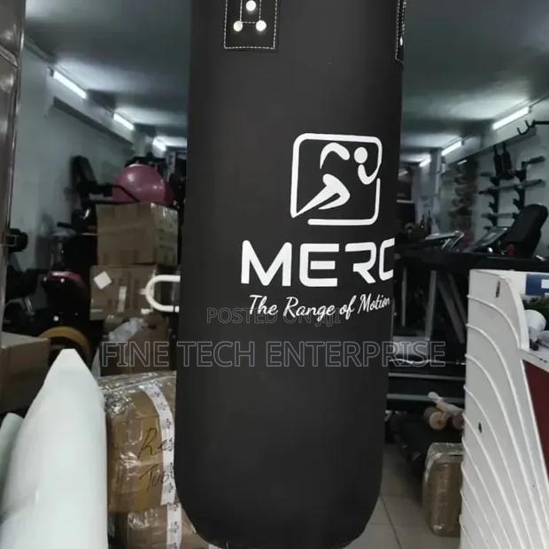 Punching Bag
20kgs