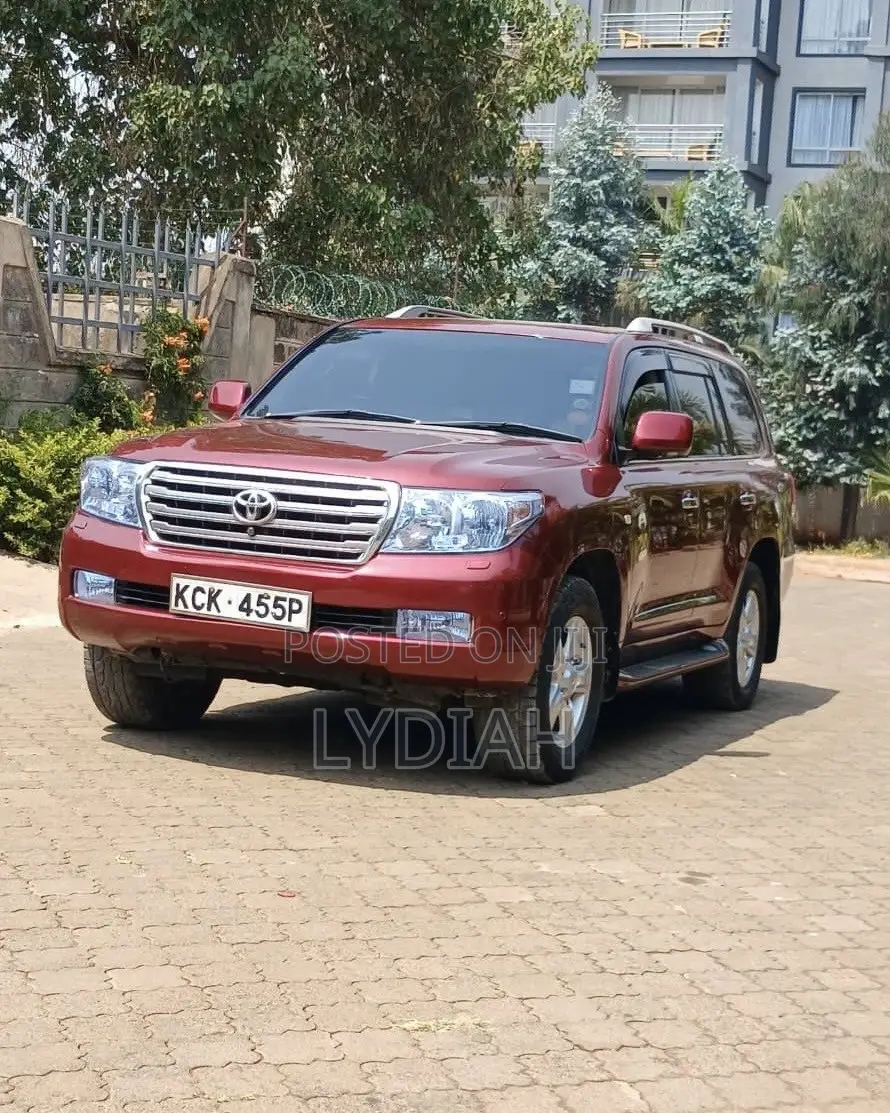 Toyota Land Cruiser 2010 Maroon