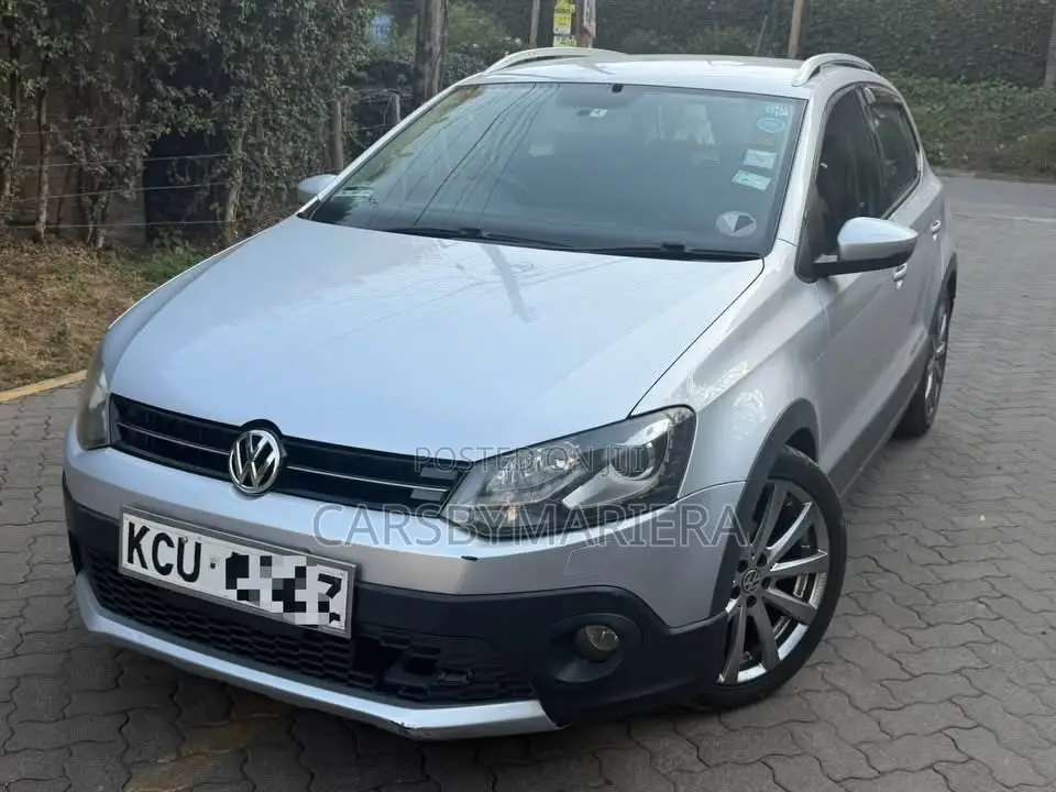 Volkswagen Polo 1.2 TSI 2012 Silver