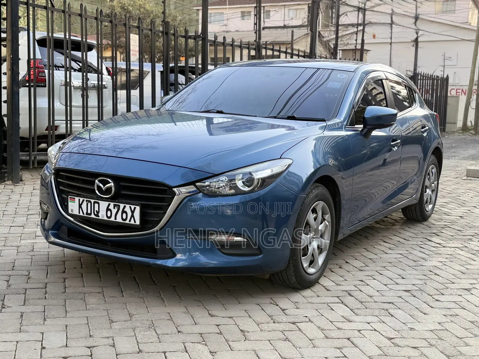 Mazda Axela 2016 Blue