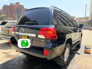 Toyota Land Cruiser 2012 Black