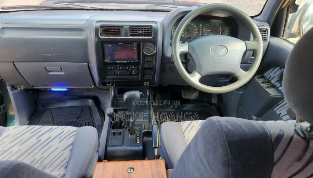 Toyota Land Cruiser Prado 1995 Green