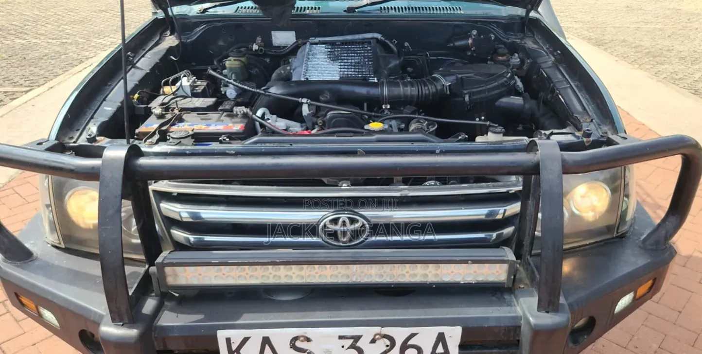 Toyota Land Cruiser Prado 1995 Green