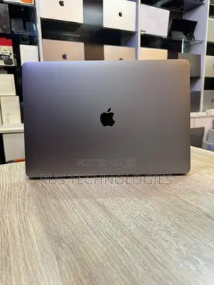 Laptop Apple MacBook Pro 2019 64GB Intel Core i9 SSD 512GB