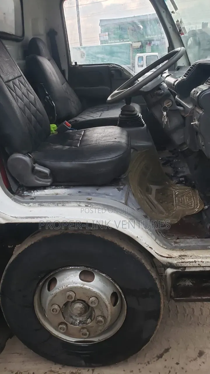 Isuzu Npr4.3 KBY