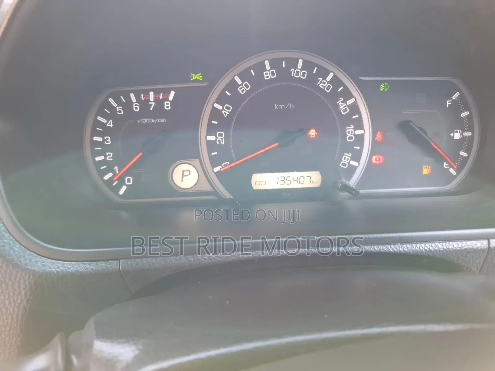 Toyota Noah 2014 Silver