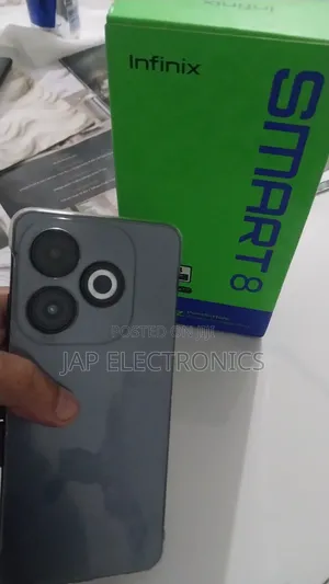 Infinix Smart 8 64 GB Black