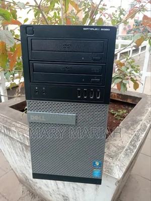 Desktop Computer Dell OptiPlex 3020 4GB Intel Core i3 HDD 500GB