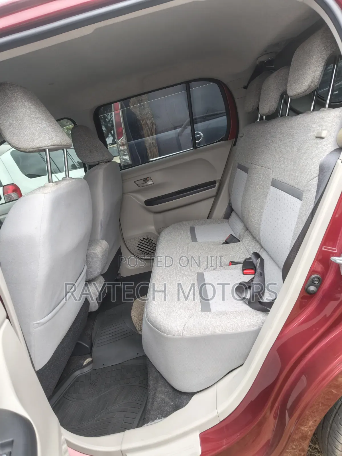 Toyota Passo 2020 Red