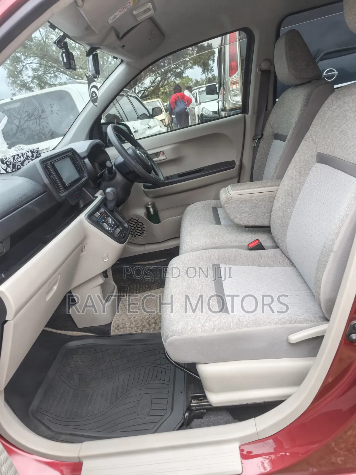 Toyota Passo 2020 Red