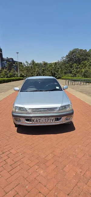 Toyota Carina 1994 Silver