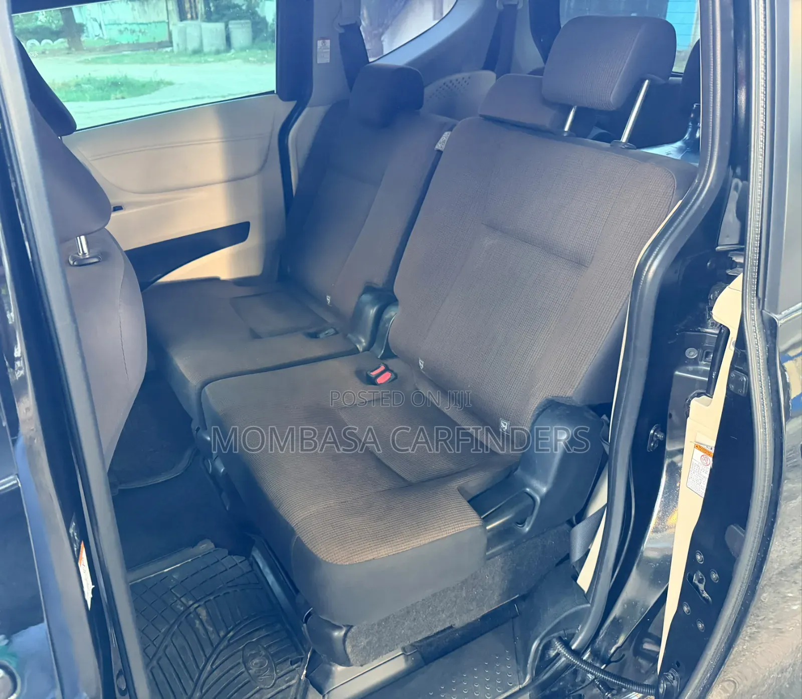 Toyota Sienta 2016 Black