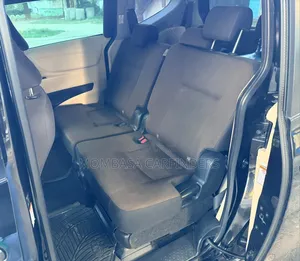 Toyota Sienta 2016 Black